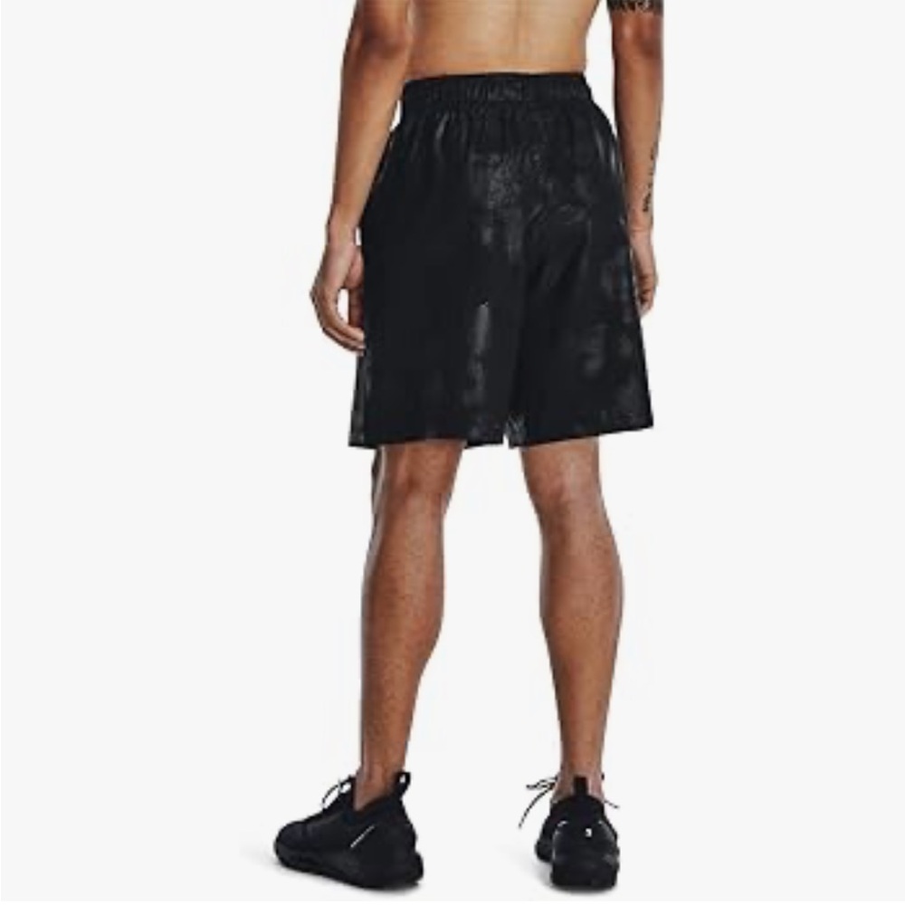 New Under Armour Black Woven Emboss Shorts Men’s Size L - Picture 8 of 16